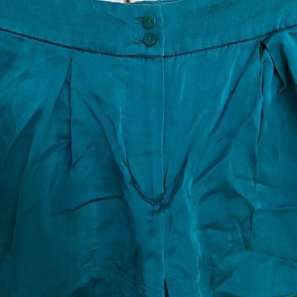 Aritzia Babaton Silk Turquoise High Waist Shorts With Pockets Size 00 - Picture 4 of 5